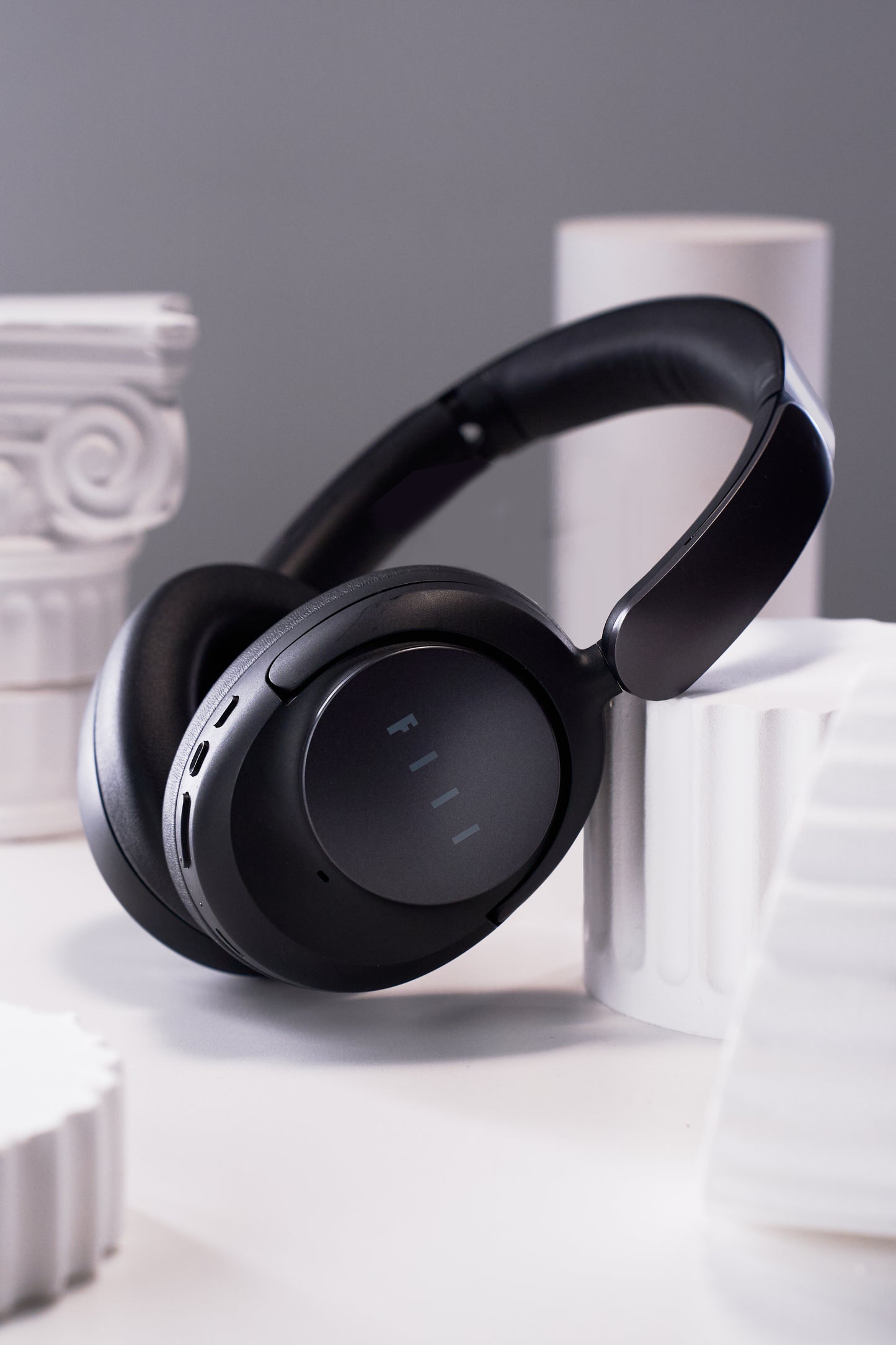 FIIL Key Max Chinese Ver. HI-FI Wireless ANC On-ear Headphones Adaptive Hybrid ANC Hi-Res Audio Wireless Certified + LDAC* Codec Up to 80-hrs of Playback Per Charge Dual-Mic+A.I.ENC Call Noise Cancellation  Support fiil+App Bluetooth 5.4