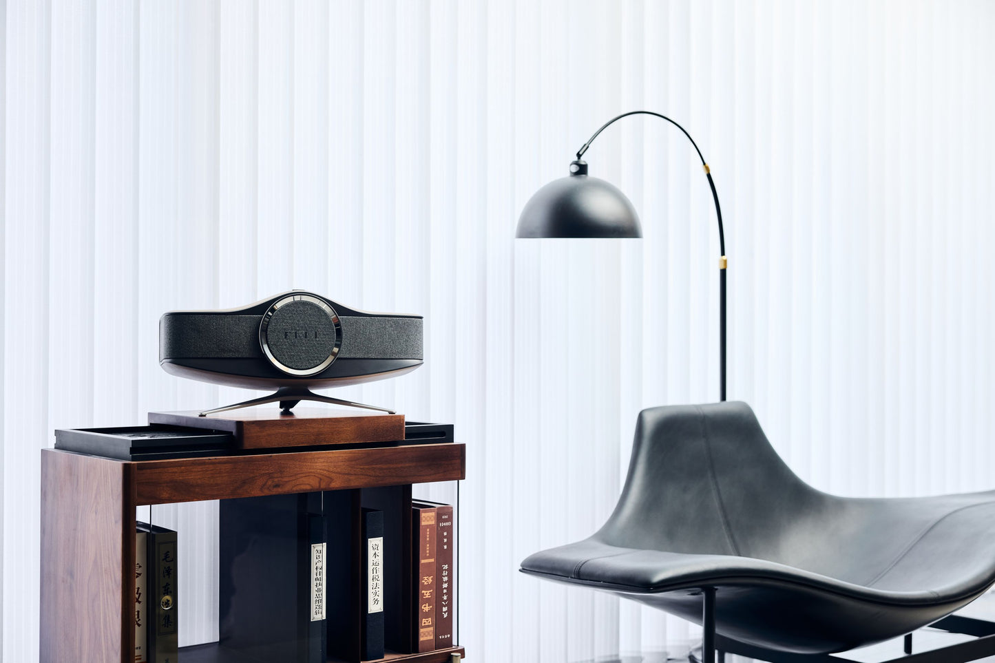 FIIL Aviator TRUE-LOSSLESS HIFI SPEAKER Proprietary True-Lossless Audio Codec All-Digital Processing for 5 Driver Channels & 3 Independent Cavities THX/Hi-Res/Hi-Res Wireless Certified